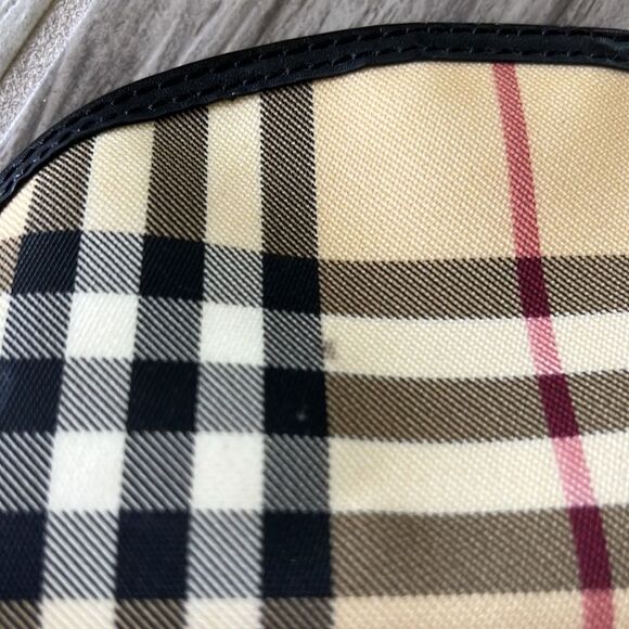 Burberry London Nova Check Plaid Cosmetic Bag Small - Picture 4 of 9